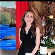 Profesora titulada en educación especial con 
 seis años de experiencia en educación infantil y primaria bilingüe